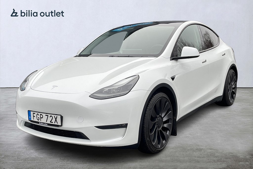 Tesla Model Y Performance 534hk Autopilot Panorama