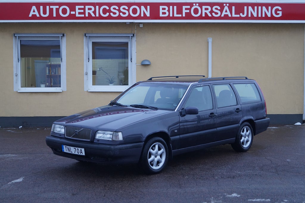 Volvo 850 Kombi 2.4 Dragkrok Nybesiktigad & Nyservad, Skattefri 