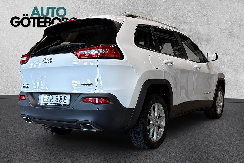 Jeep Cherokee 2.0 CRD 4WD Dragkrok ENDAST 450 MIL 1-Ägare Nyskick