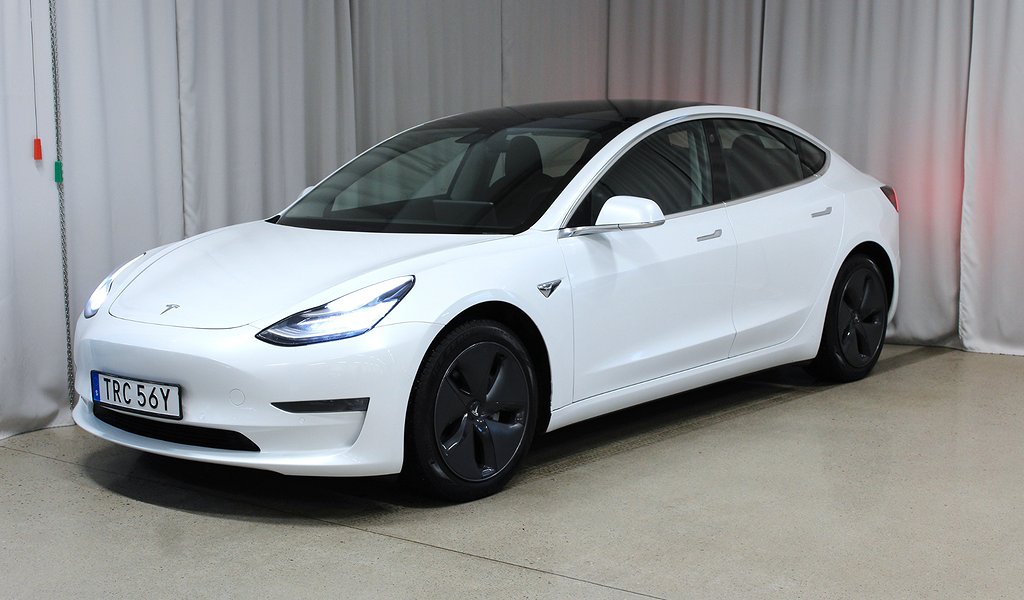 Tesla Model 3 Long Range AWD 440hk, S&V-hjul, Panorama