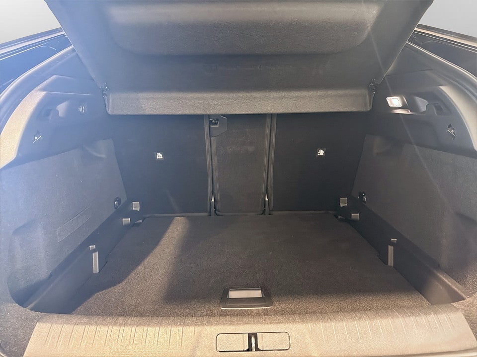 Bild på Peugeot 3008 GT Hybrid 1.2 PT 145hk Aut B-KAMERA CARPLAY