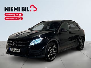 Mercedes-Benz GLA220 220 4MATIC AMG Drag Psens Pano Kamera CarPlay SoV – bild 1