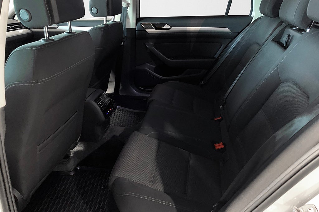 Volkswagen Passat SC 2.0 TDI 150hk | D-Värmare | Drag | Kamera | 2019