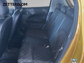 Halvkombi Mitsubishi Space Star 9 av 15