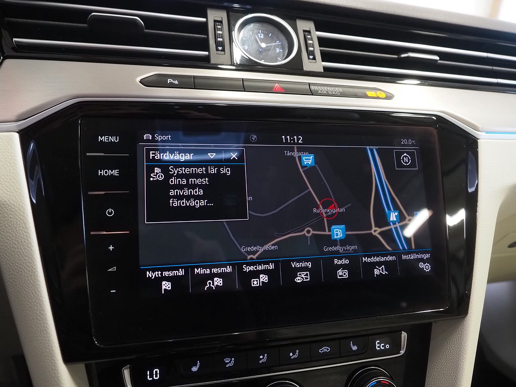 Volkswagen Passat GTE 1.4 TSI 204hk Värmare Cockpit Drag Nav 2018