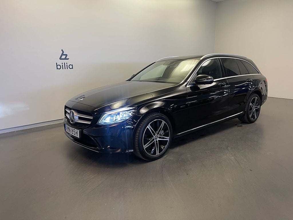 Mercedes-Benz C300 T e PHEV Avantgarde/ 360 kamera/ Navig...