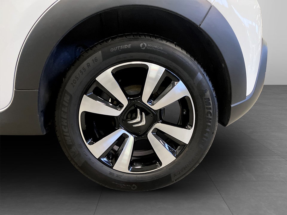 Bild på Citroen C3 Shine 1.2 PT 83hk BACKSENSORER FARTHÅLLARE