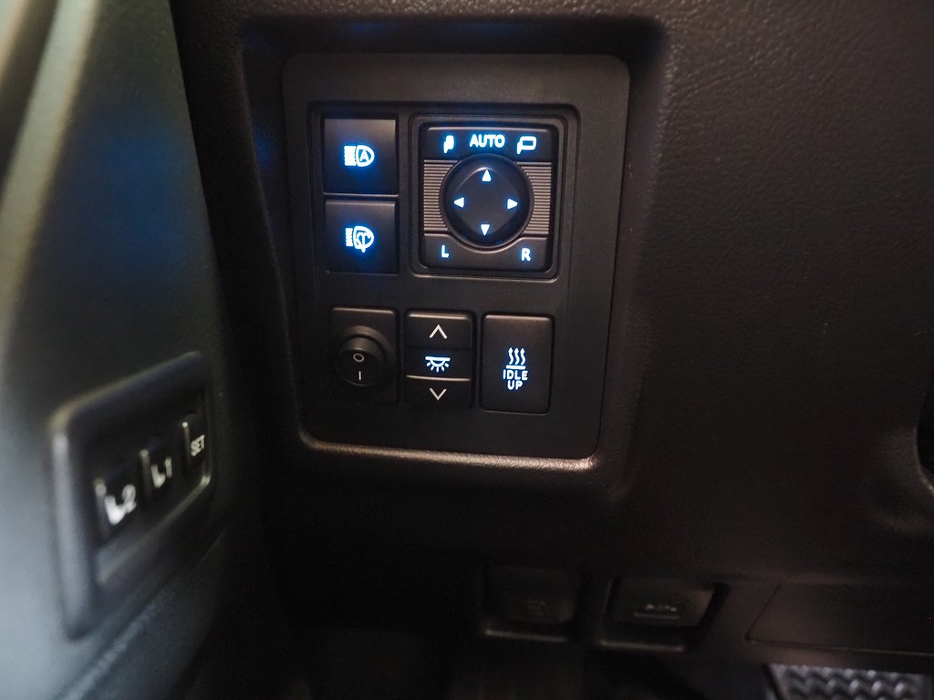 Toyota Land Cruiser 2.8 D-4D 4WD Premium|7-sits|Drag|D-värm| 2020