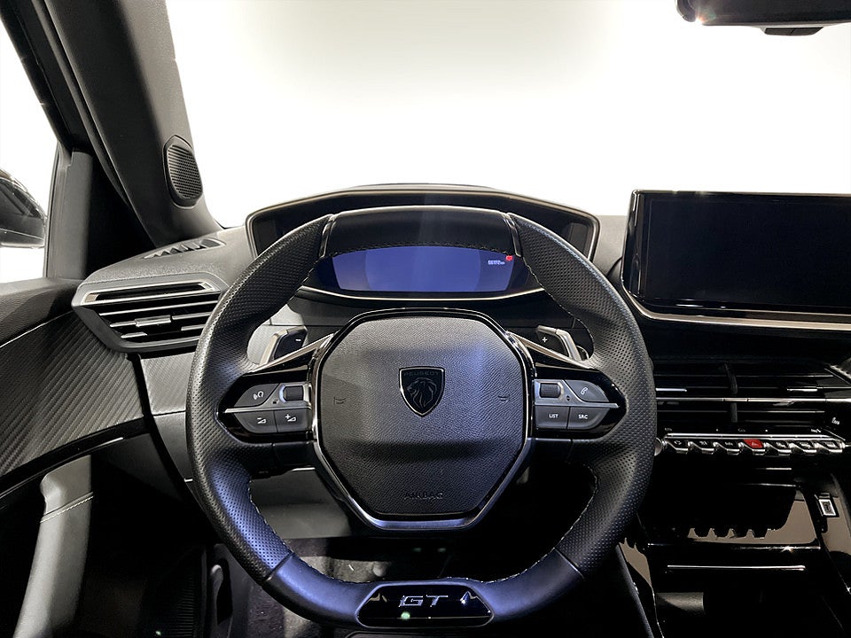 Bild på Peugeot 2008 GT 1.2 PT 130hk Aut B-KAMERA CARPLAY