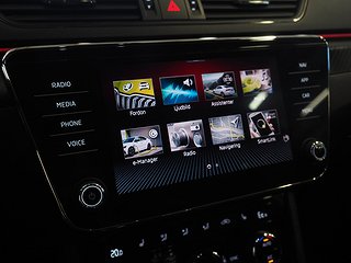 Kombi Skoda Superb 18 av 25