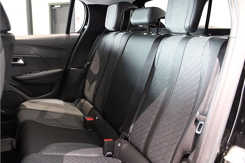 Bild på Peugeot 208 Hybrid Allure 100hk Aut - DEMO