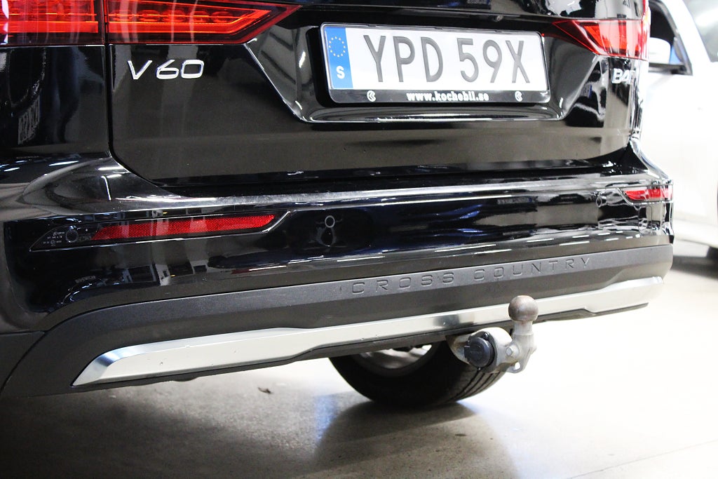 Volvo V60 Cross Country B4 AWD 197HK, Drag, Google,