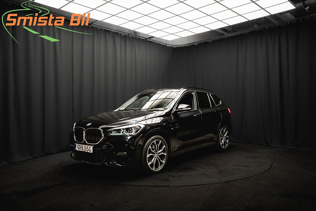 BMW X1 xDrive25e M Sport PANORAMA KAMERA HUD MOMS 220hk