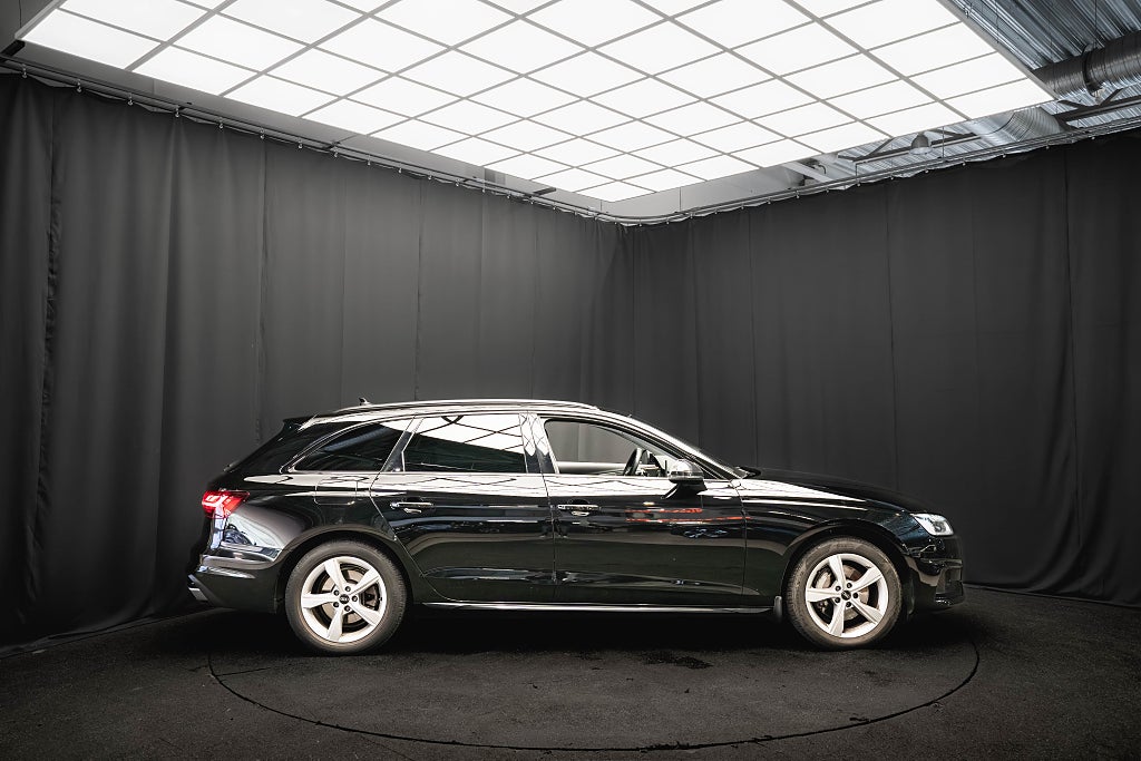 Audi A4 40 TDI QUATTRO COCKPIT PANO B&O DRAG D-VÄRM KAMERA MOMS
