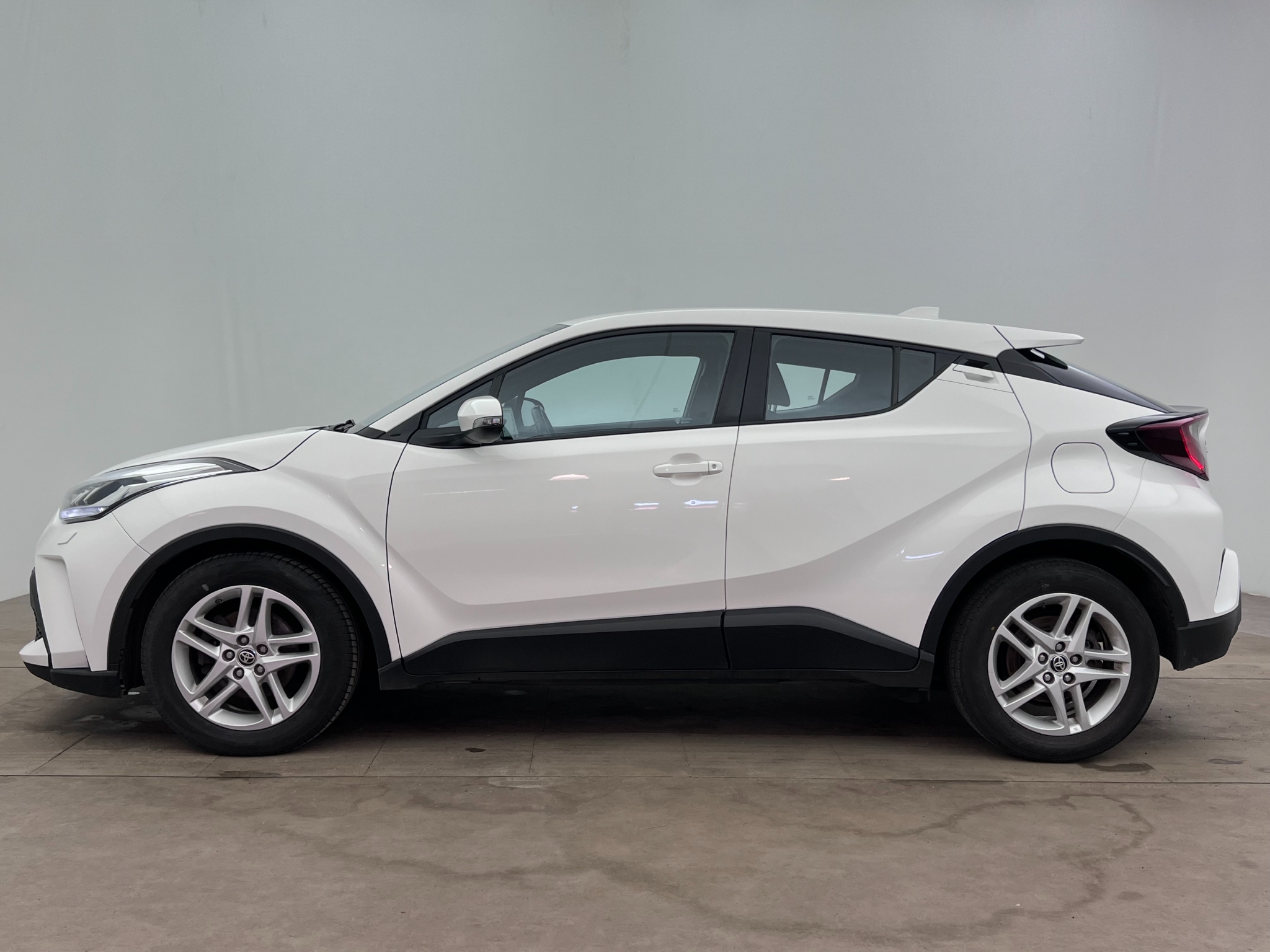 Toyota C-HR 2022, bild 3/55
