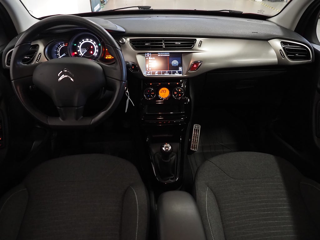 Citroen C3 1.2 PureTech VTi 82hk Dragkrok Motorvärmare 2016