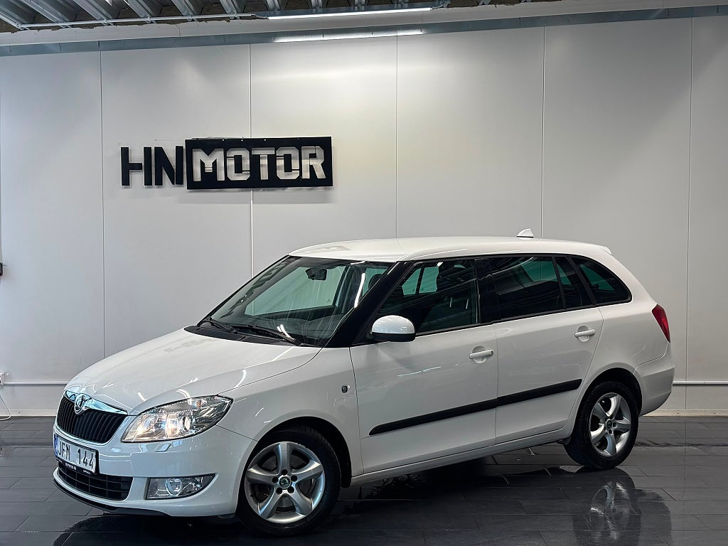 Skoda Fabia Kombi 1.2 TSI Elegance|AUTOMAT|NyServ|NyBesiktigad