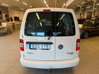 Volkswagen Caddy Maxi 2.0 TDI 4Motion AUT 140hk D-värm/ Drag