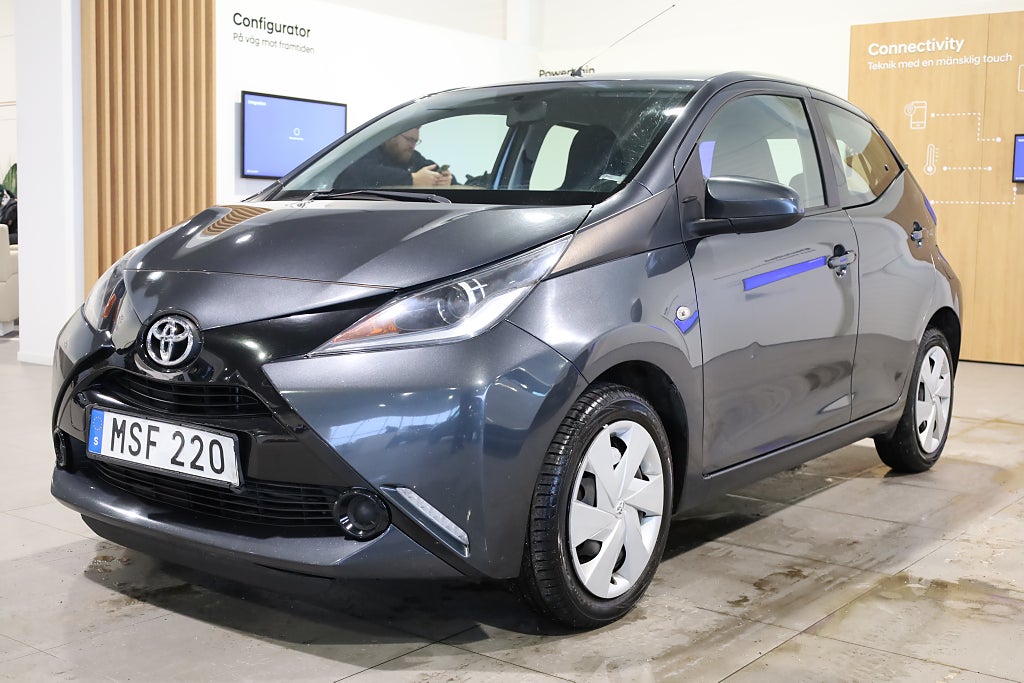 Toyota Aygo 5-dörrar 1.0 VVT-i X-PLAY Touch Blåtand 2015