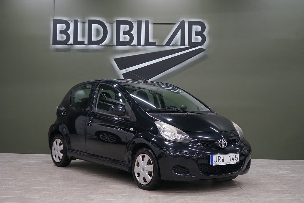 Toyota Aygo 5-D 1.0 VVT-i Kamkedja AC AUX En ägare 68HK