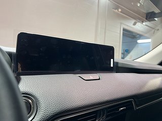 SUV Mazda CX-60 14 av 20