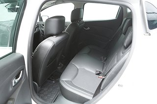 Halvkombi Renault Clio 10 av 25
