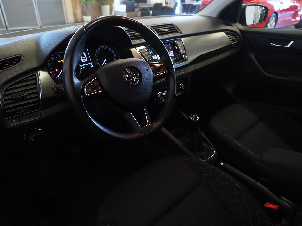 Skoda Fabia 1.0 TSI 95hk Style | Komfortpaket | 2018