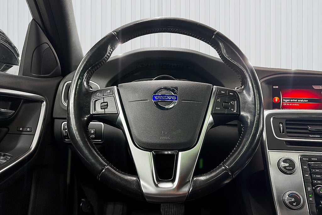 Volvo V60 2018
