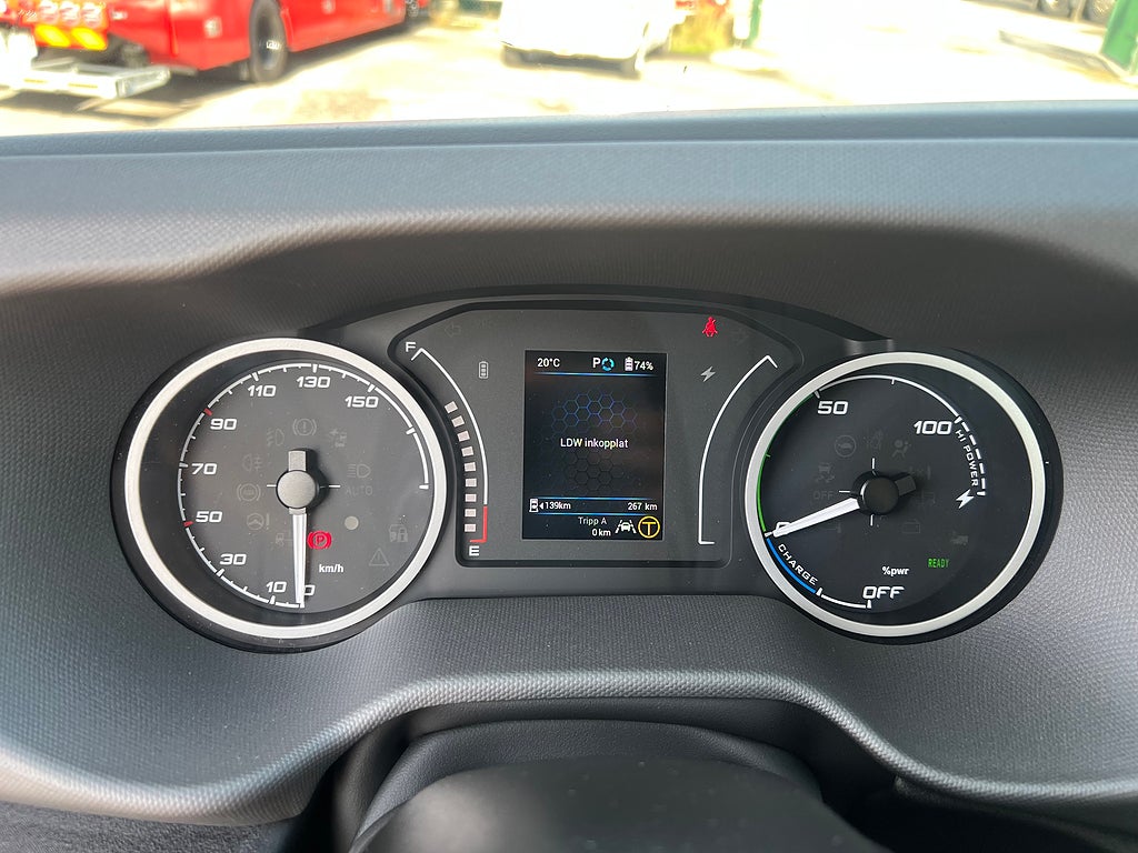 Iveco Daily 42S14E Dubbelhytt, El-Bil