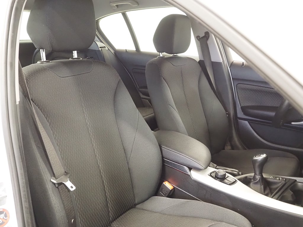 BMW 116 i 136hk Advantage P-Sensorer Farthållare 2013