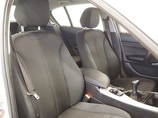 Halvkombi BMW 116 9 av 17