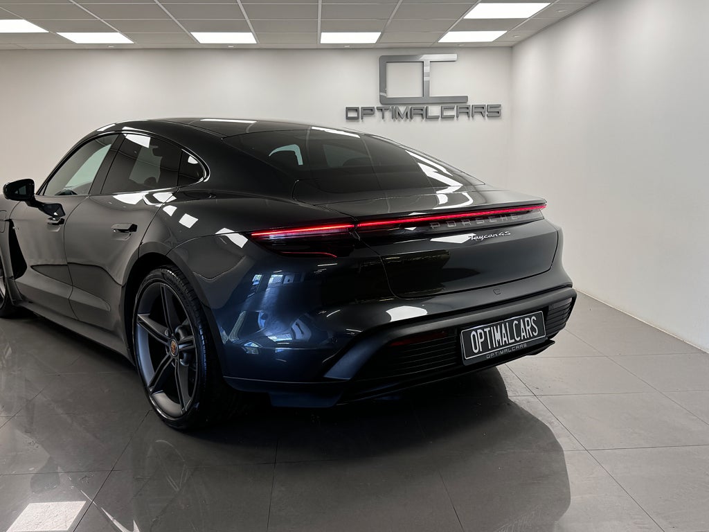 Porsche Taycan 2022 - miniatyr 16