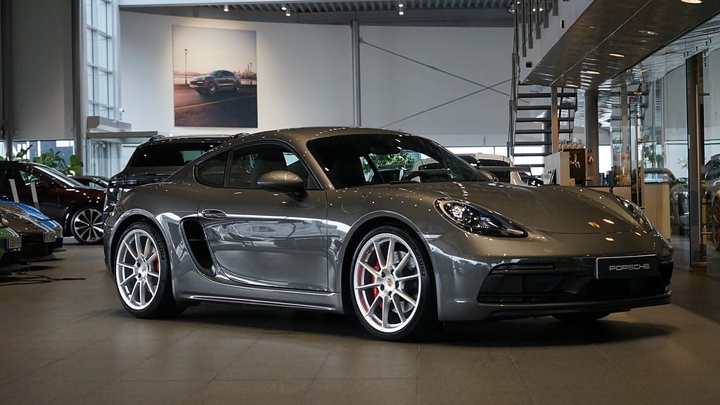 Porsche 718 Cayman GTS 4.0 Manuell
