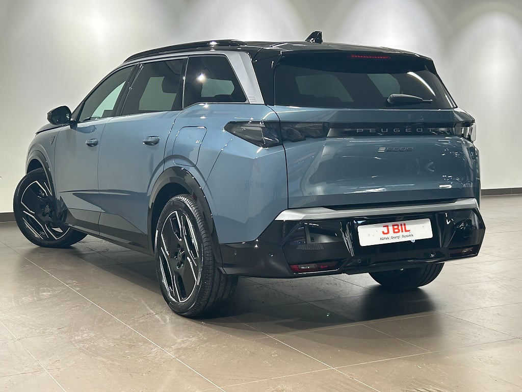 Bild på Peugeot E-5008 4x4 Winter Edition Ultimate