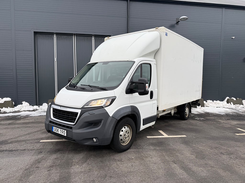 Peugeot Boxer Chassi Cab 335 2.0 BlueHDi Euro 6 MOMS 