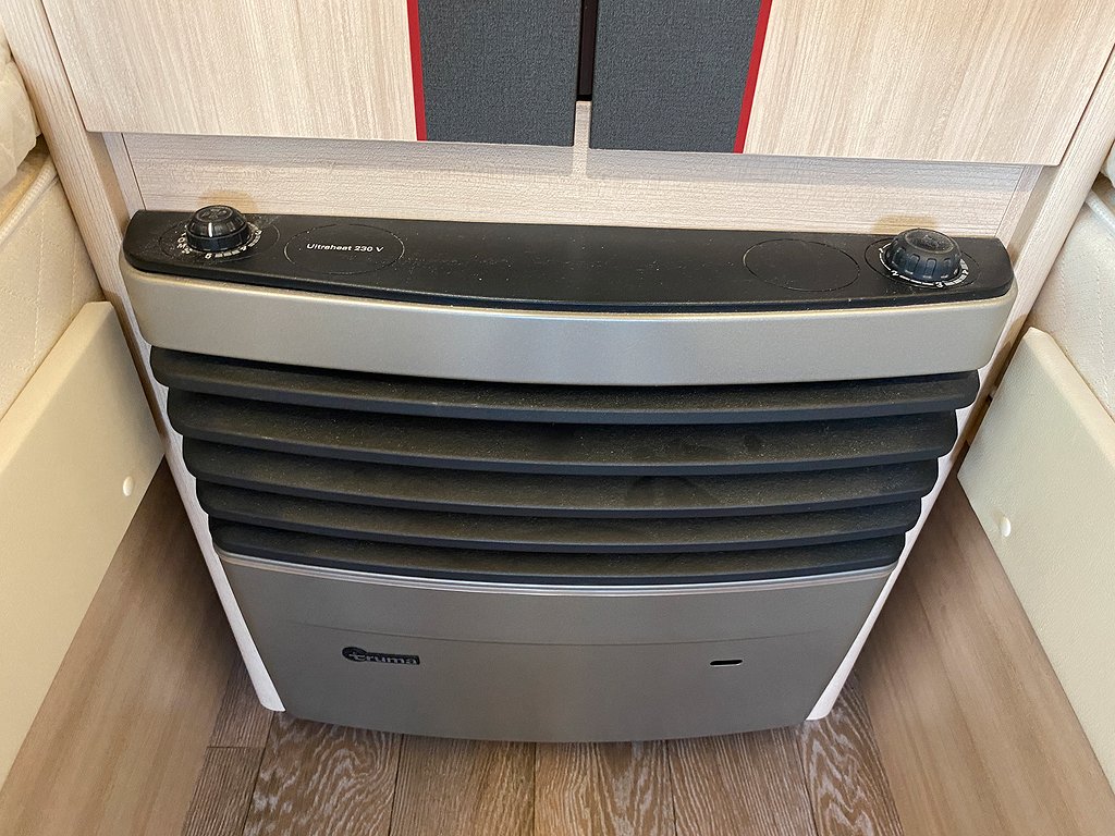 Hobby 460 LU De Luxe Edition / Mover / Långbädd / 1698:-/mån - Hobby