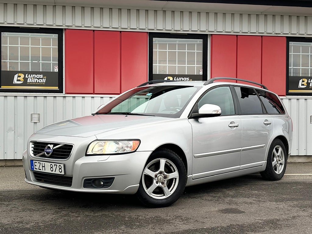 Volvo V50 D2 Momentum Euro 5/Ny servad/ Kamrem bytt 