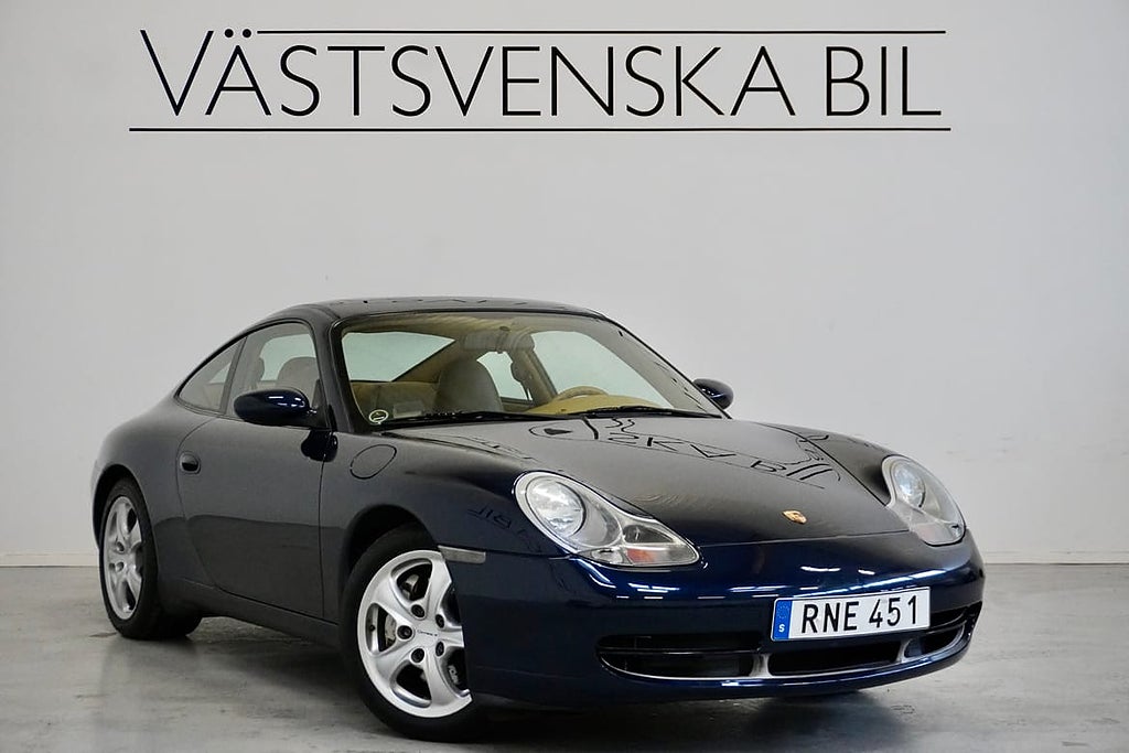 Porsche 911 Carrera 4 Tiptronic S 300hk Svenskåld/2 ägare