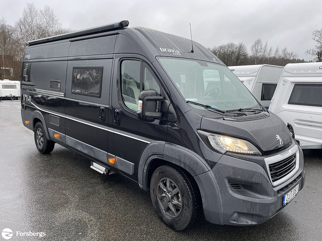 Bravia SWAN / Långbäddar / Solcell / Cykelställ