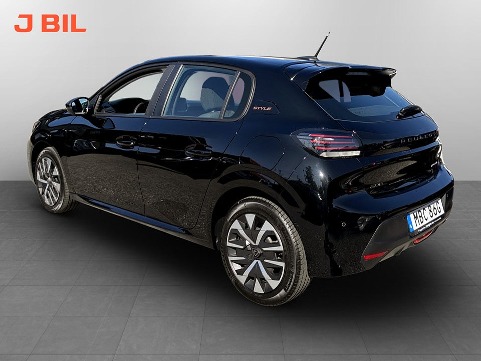 Bild på Peugeot 208 Style Hybrid 100hk Aut CARPLAY BACKSENSORER