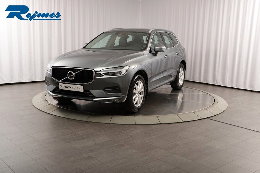 Volvo XC60 B4 Bensin Momentum Advanced