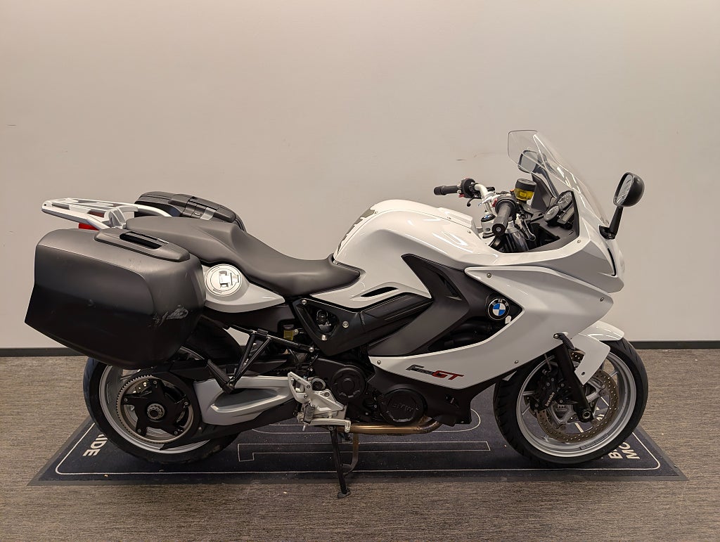 BMW F800GT 