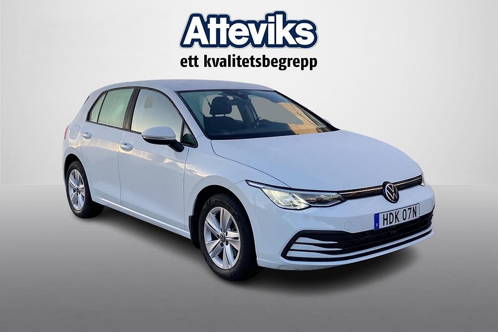 Volkswagen Golf 1.0 /Kamera/Rattvärme/Keyless/automat