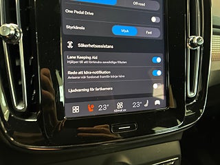 Volvo XC40 Recharge Twin Plus S&V/Drag/Backkamera/Carplay/Pvärm – bild 23