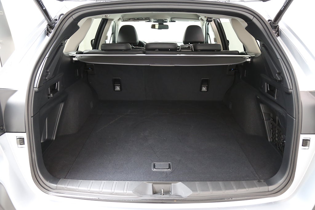 Subaru Outback 2.5 AWD XFuel Limited | LÅG SKATT | Moms 2024