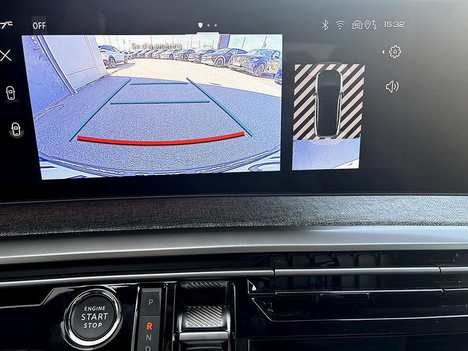 Bild på Peugeot 3008 GT Hybrid 145hk Aut B-KAMERA CARPLAY PANORAMA