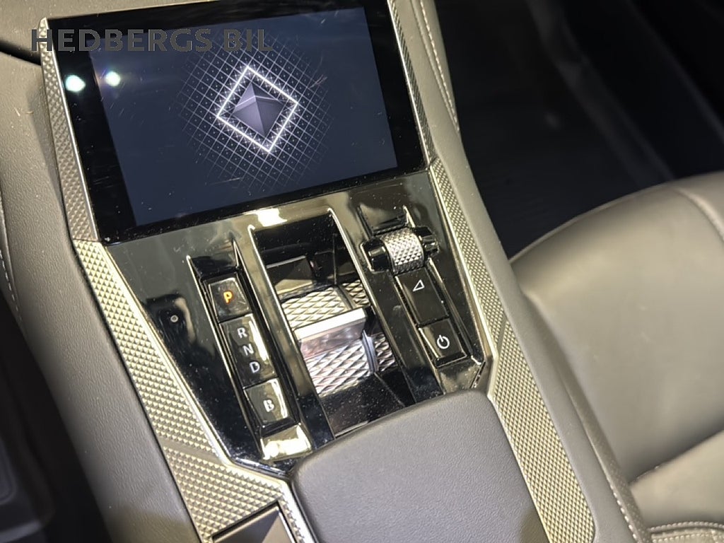 DS 4 E-Tense PHEV 224HK thumbnail