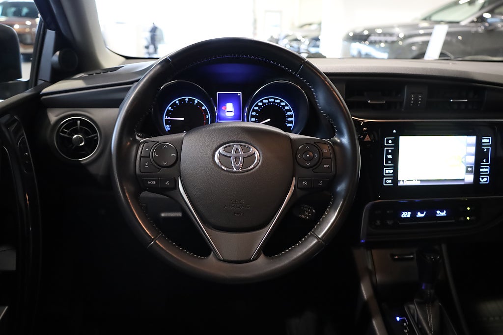 Toyota Auris Touring Sports 1.2 T AUT Drag Navi Kamera Blåtand
