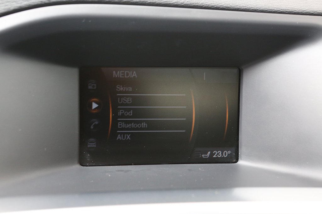Volvo V60 D2 115hk Momentum Aut Dieselv Dragkrok 2013