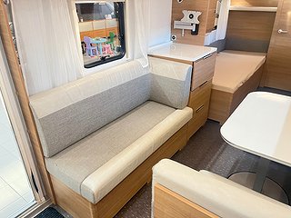 Husvagn, 1-axl Adria ADORA 613 HT 16 av 29